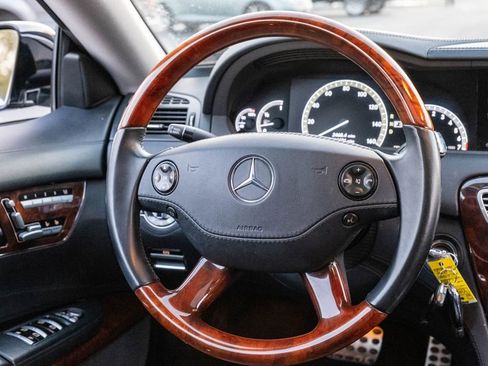 Used 2010 Mercedes-Benz CL 550 4MATIC w/ Sport Pkg image 24