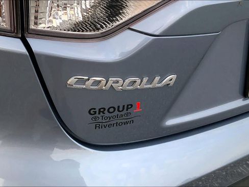 Used 2025 Toyota Corolla LE FWD image 30