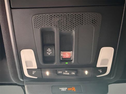 Used 2025 Honda Accord Sport image 17