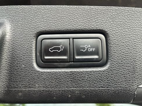 Used 2025 Kia Telluride S AWD/4WD image 13