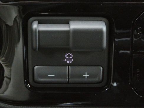 New 2025 GMC Sierra 1500 Elevation w/ Preferred Package image 19