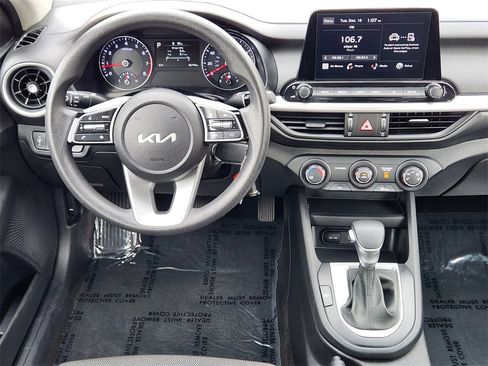 Certified 2023 Kia Forte LXS image 24