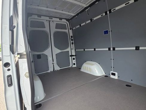 New 2025 Mercedes-Benz Sprinter 2500 image 6