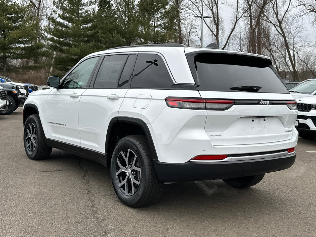 New 2026 Jeep Grand Cherokee Limited AWD/4WD image 4