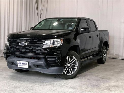 Used 2021 Chevrolet Colorado W/T w/ Custom Special Edition image 2