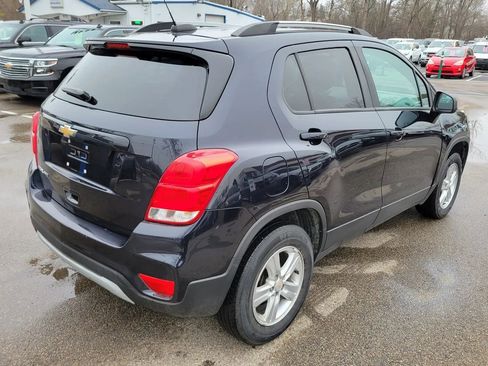 Used 2021 Chevrolet Trax LT AWD/4WD image 15