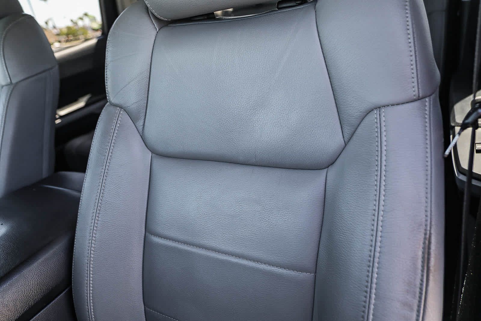 Used 2020 Toyota Tundra SR5 w/ SR5 Leather Package AWD/4WD image 24