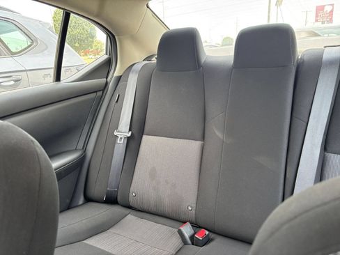 Used 2025 Nissan Sentra SV FWD image 32