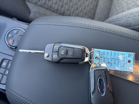 New 2025 Ford Ranger XLT w/ Equipment Group 301A High image 32