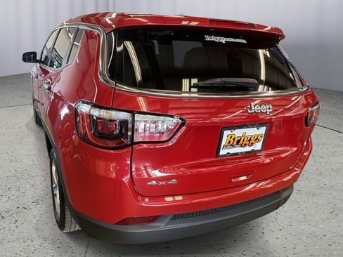 Used 2023 Jeep Compass Sport AWD/4WD image 8