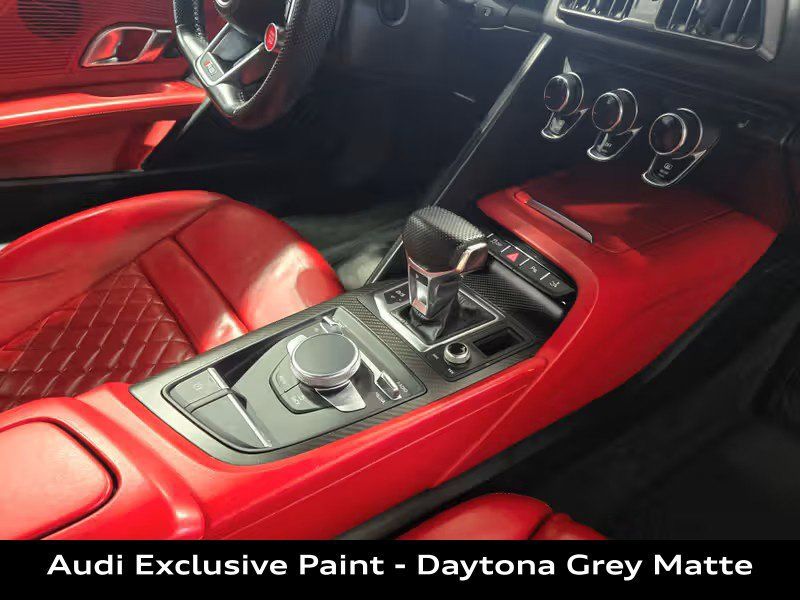Used 2017 Audi R8 V10 w/ Carbon Exterior Package AWD/4WD image 14