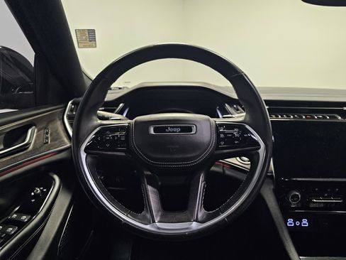 Used 2021 Jeep Grand Cherokee L Overland image 22