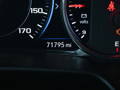 Used 2022 Chevrolet Blazer RS w/ Enhanced Convenience Package image 13