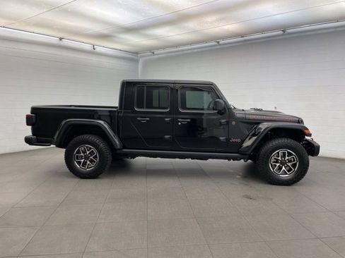 New 2026 Jeep Gladiator Rubicon image 2