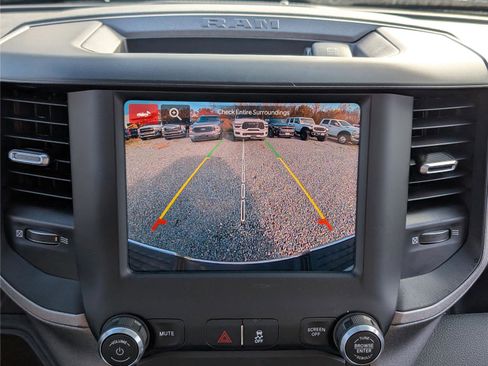 Used 2024 RAM 3500 Tradesman w/ Chrome Appearance Group image 26