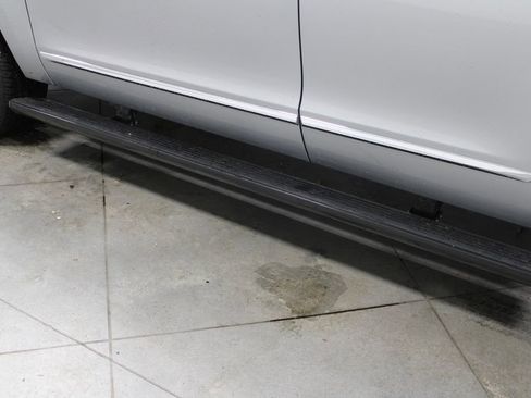 Used 2020 Lincoln Navigator Reserve image 19