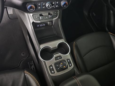 Used 2023 GMC Terrain AT4 w/ Infotainment Package II AWD/4WD image 23