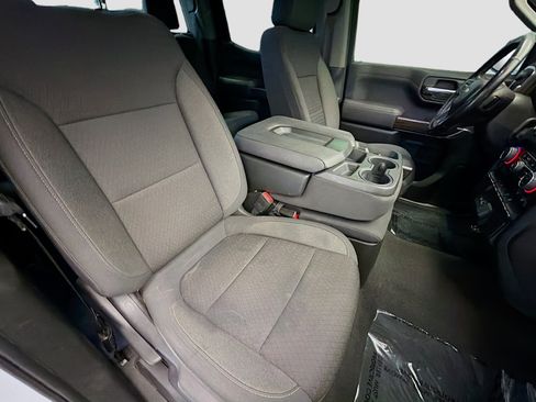 Used 2022 Chevrolet Silverado 1500 LT image 15