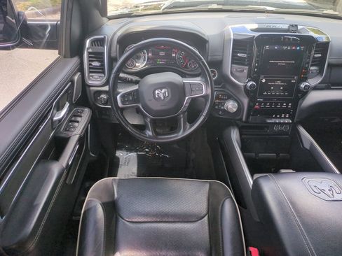 Used 2022 RAM 1500 Laramie AWD/4WD image 17
