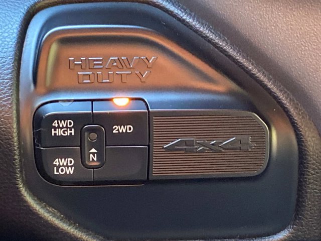 Used 2024 RAM 2500 Big Horn AWD/4WD image 27