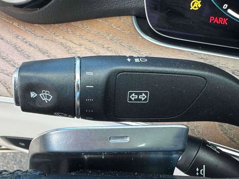 Certified 2021 Mercedes-Benz E 350 4MATIC Sedan image 22