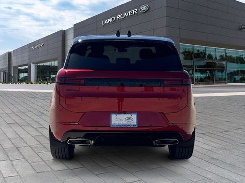 New 2026 Land Rover Range Rover Sport Dynamic SE image 4