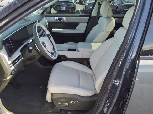 New 2025 Hyundai Santa Fe Calligraphy image 7