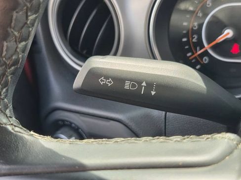 Used 2021 Jeep Wrangler Unlimited Sport AWD/4WD image 32