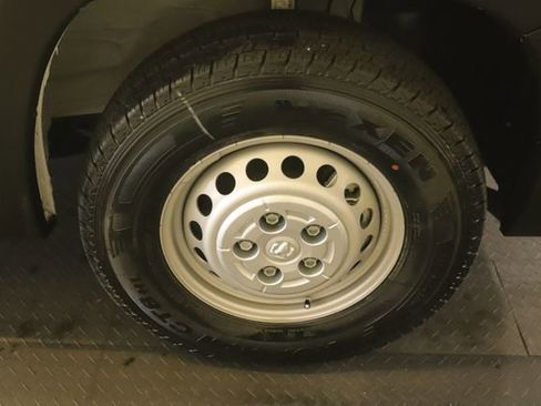 Used 2024 RAM ProMaster 3500 w/ Delivery Van Package FWD image 12