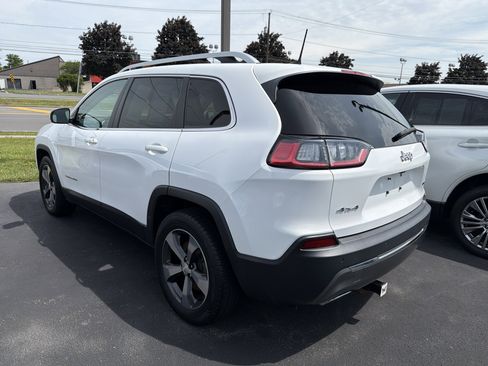 Used 2019 Jeep Cherokee Limited AWD/4WD image 5