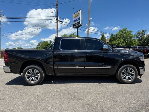 Used 2023 RAM 1500 Limited AWD/4WD image 8