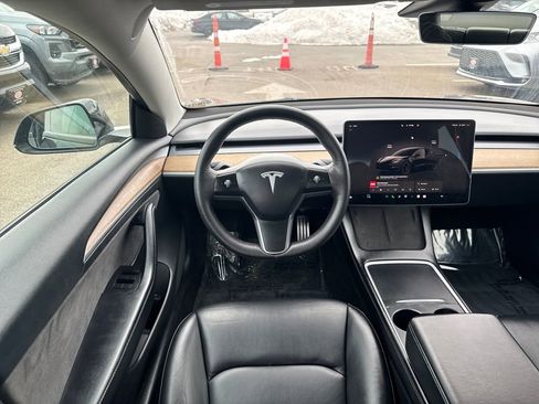 Used 2022 Tesla Model 3 Performance image 12