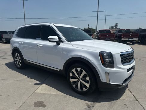 Used 2021 Kia Telluride EX w/ EX Premium Package FWD image 4