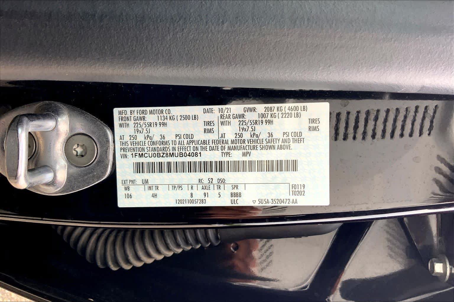 Used 2021 Ford Escape SE w/ SE Sport Appearance Package FWD image 36