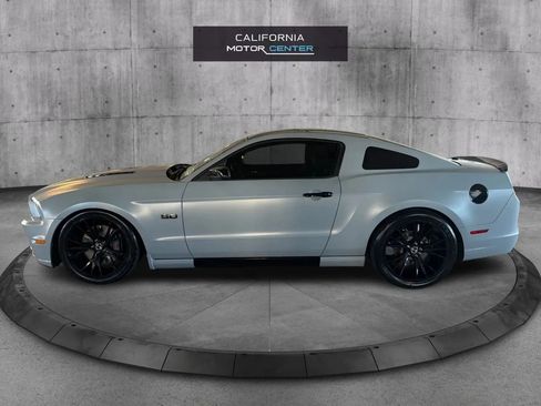 Used 2014 Ford Mustang GT Premium w/ Brembo Brake Package RWD image 8