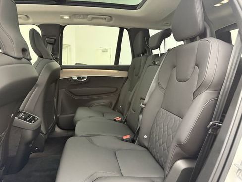 New 2026 Volvo XC90 B5 Core image 26