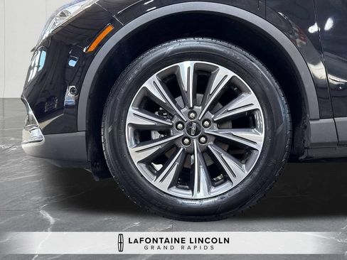 Certified 2022 Lincoln Corsair Reserve w/ Equipment Group 201A AWD/4WD image 34