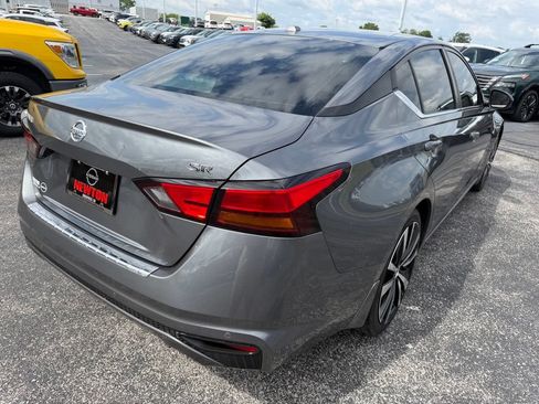 Used 2021 Nissan Altima 2.5 SR w/ SR Premium Package FWD image 36