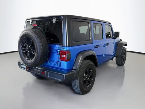 Used 2022 Jeep Wrangler Unlimited Sport AWD/4WD image 7