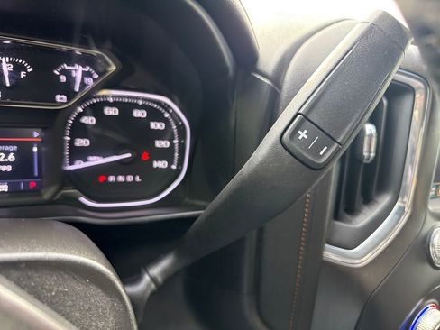 Used 2021 GMC Sierra 1500 AT4 w/ AT4 Premium Package image 23
