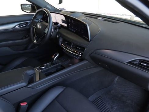 Certified 2025 Cadillac CT5 Premium Luxury image 30