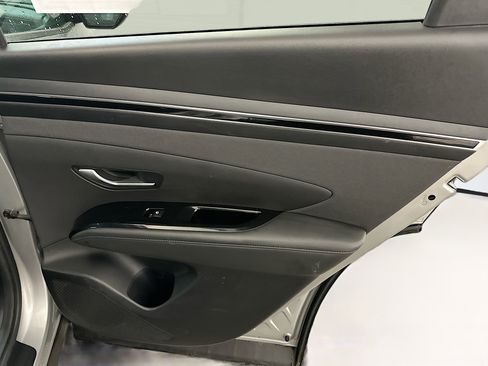 Used 2022 Hyundai Tucson SEL w/ Convenience + Premium Package AWD/4WD image 32