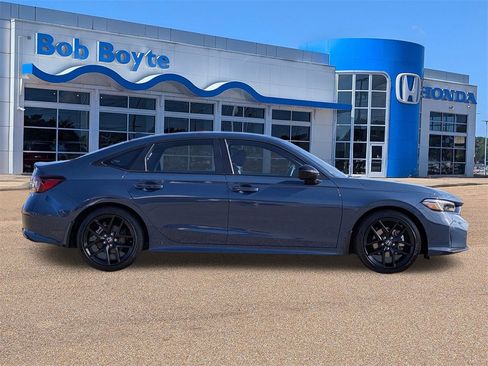 Certified 2025 Honda Civic Sport image 2