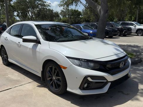 Used 2020 Honda Civic EX image 4
