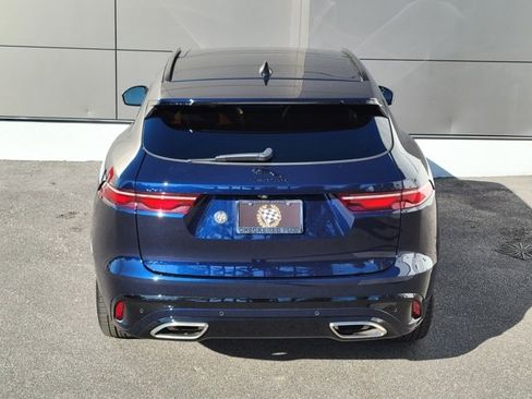 Used 2025 Jaguar F-PACE R-Dynamic S image 11