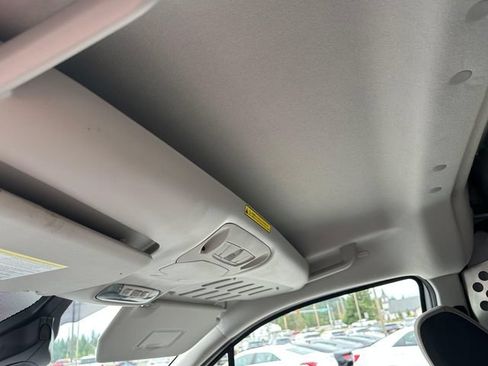 Used 2022 Ford Transit Connect XLT FWD image 23