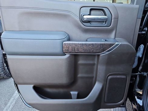 Used 2019 GMC Sierra 1500 Denali w/ Denali Ultimate Package image 33