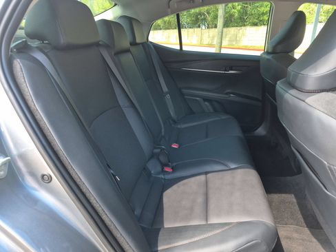 Used 2026 Toyota Camry XLE FWD image 25