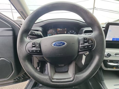 Used 2021 Ford Explorer 2WD image 11