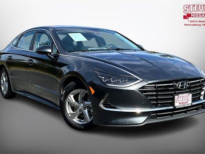 Used 2023 Hyundai Sonata SE w/ Preferred Accessory Package